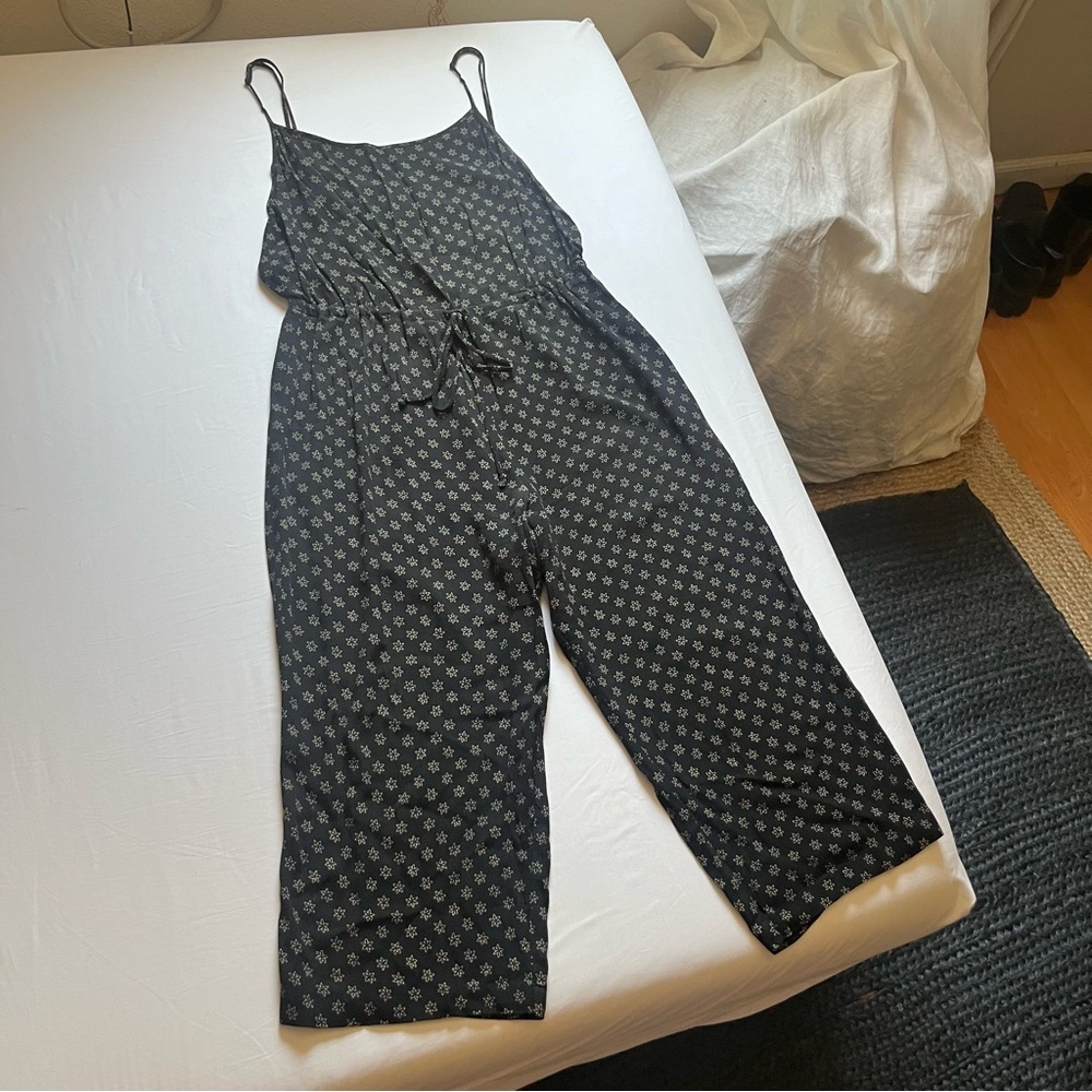 REFORMATION black‎ floral tie waist wide leg cropped sleeveless jumpsuit